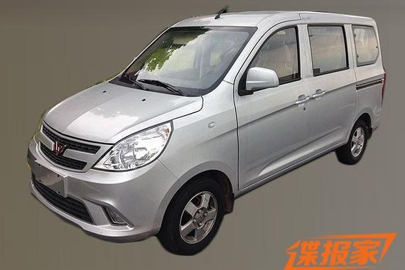 “神车”再添新兵 五菱之光V实车曝光