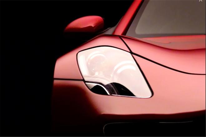 全新车型Reveno的预告图