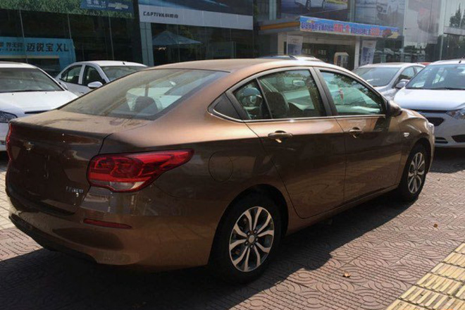 雪佛兰科沃兹实车曝光 9月成都车展首发