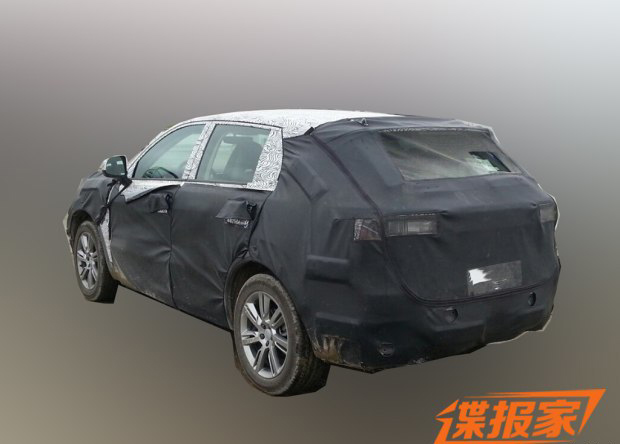 内饰首曝 吉利L品牌首款SUV谍照曝光