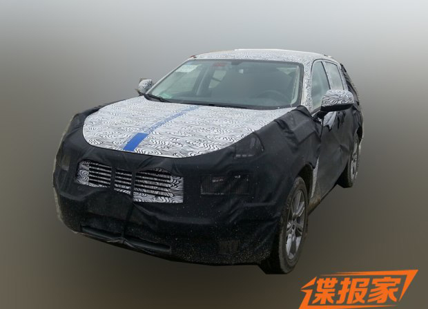 内饰首曝 吉利L品牌首款SUV谍照曝光