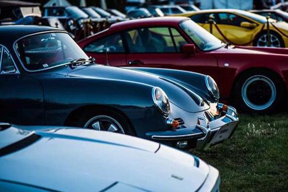 约你赴一场穿越百年的复古约会 敢领票么？