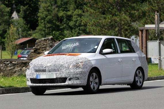 或换装1.0T发动机 新款晶锐旅行版谍照 