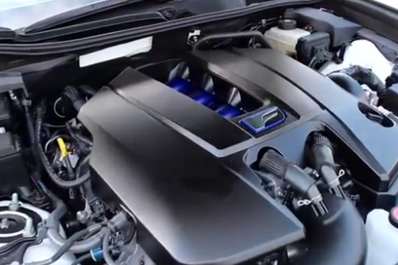 视频：听听雷克萨斯GSF的低吼声