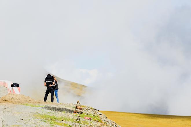 羊湖，与东风风神AX5一起翻山来看你