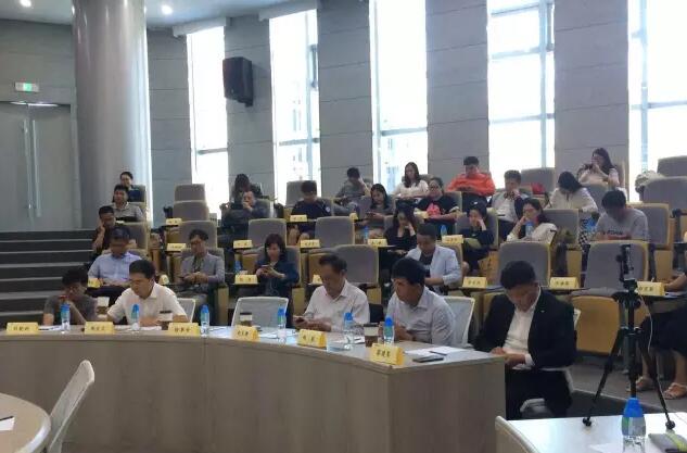 无自主,不汽车——“轮语汇”第六期沙龙