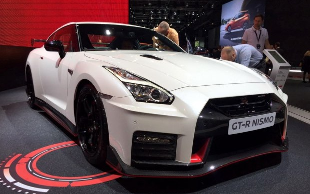日产GT-R NISMO新款亮相2016巴黎车展