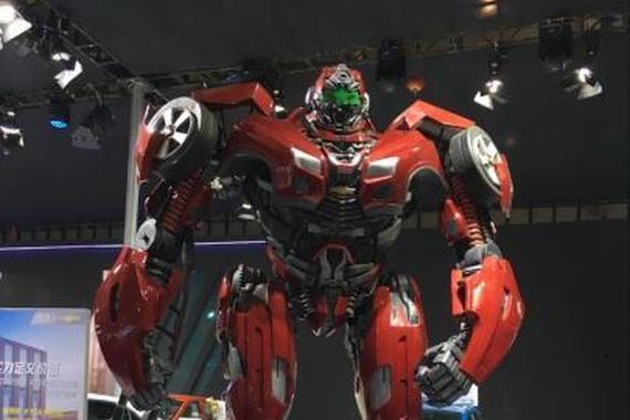 探访南京车展：市场倒逼名牌车“放身段”