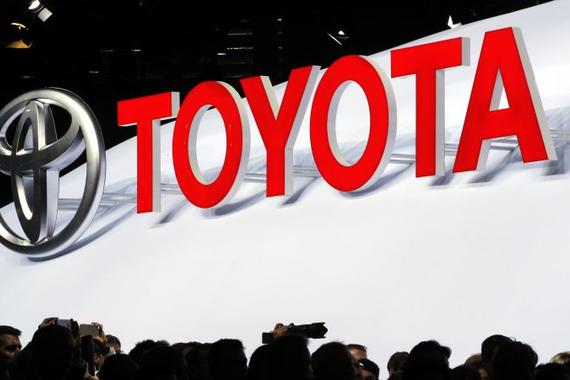 丰田无人驾驶汽车将经历88亿英里路试