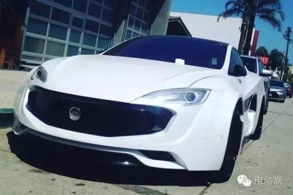 全球第一款特斯拉改装车