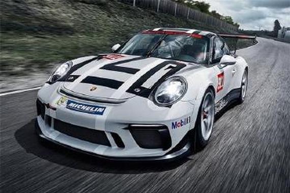 保时捷新款手波超跑 驾驭它得有点技术