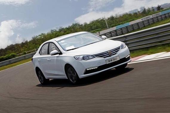 同比增长64% 荣威“3系”跻身“万辆俱乐部”