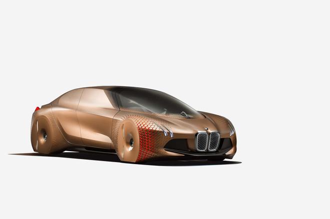 宝马未来百年概念车全球首发 划时代意义