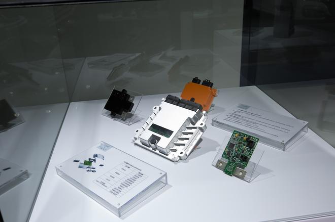 前途汽车携三大核心技术亮相新能源成果展