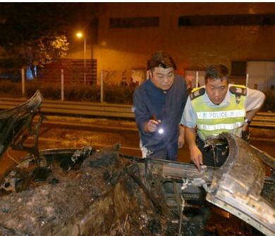 香港男星阮兆祥遇车祸 跑车撞货车“自焚”