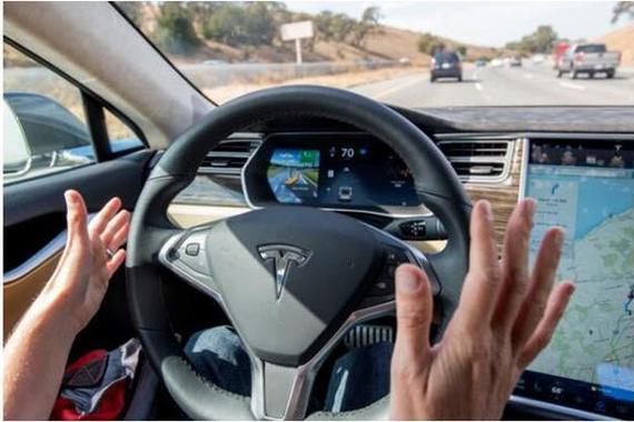 特斯拉全系在产车辆都将能够完全自动驾驶