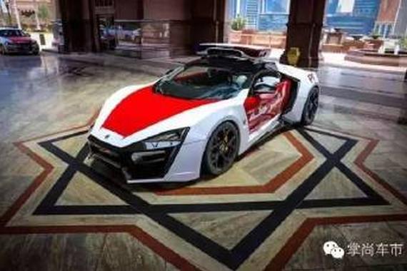 当警察都可以开超跑 快点排队去报名