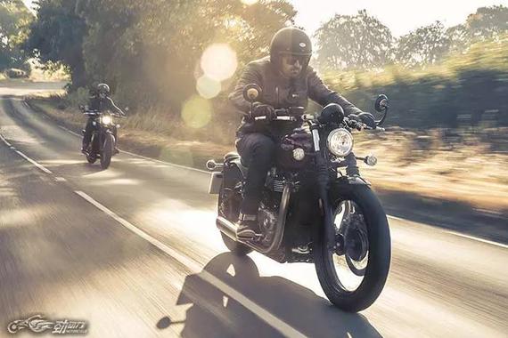 趁热服下 可以解毒 凯旋新车