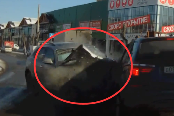 视频：别人溜冰你溜车！车祸都是你全责