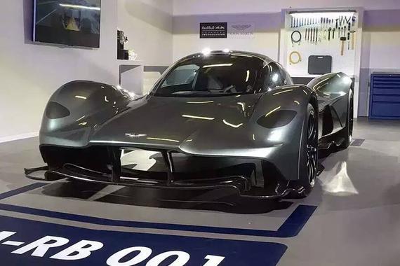 解密阿斯顿·马丁 AM-RB 001