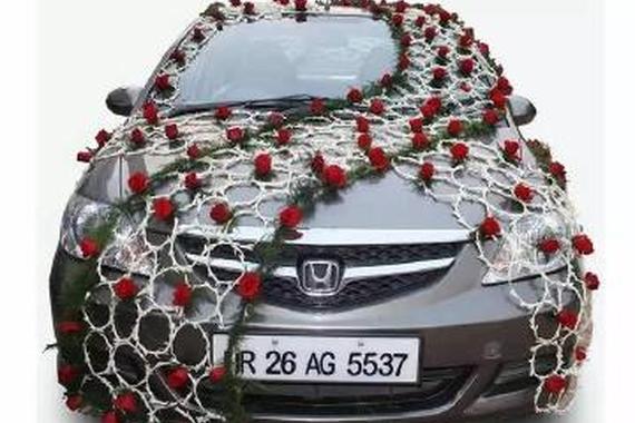 文化差异 印美中非婚车大不同