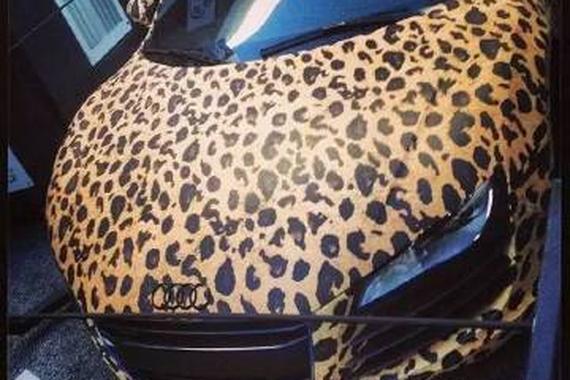 最后一辆车你要是有勇气开 我也没勇气坐