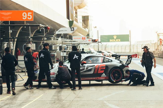 PCCA收官战完赛 PICC追星车队门尼克加冕