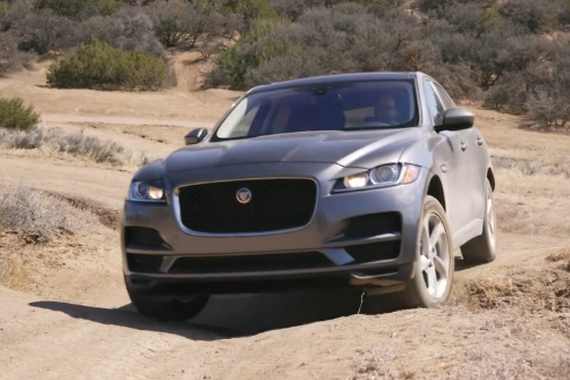 视频：可以充当跑车的SUV 捷豹F-PACE