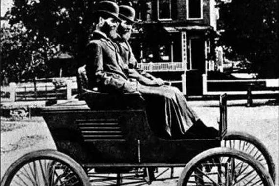 美国总统座驾为什么从林肯换成凯迪拉克