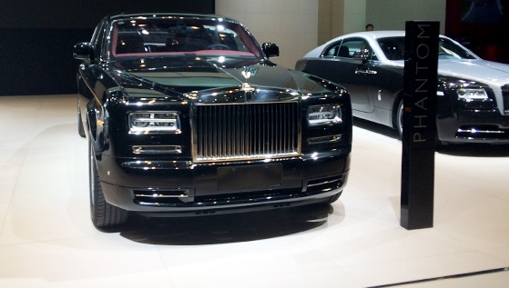 没人买只是摆设?土豪来车展只为它们