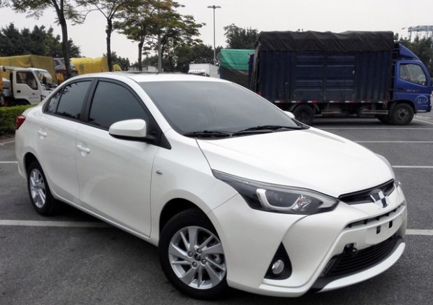 2016广州车展探馆:YARiS L 致炫三厢版