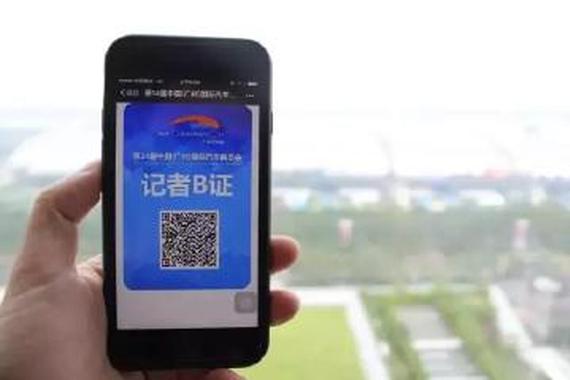 如果能安静看展 也就能原谅懵逼瞬间