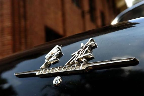 管学军：耐住寂寞20年 红旗终于独立