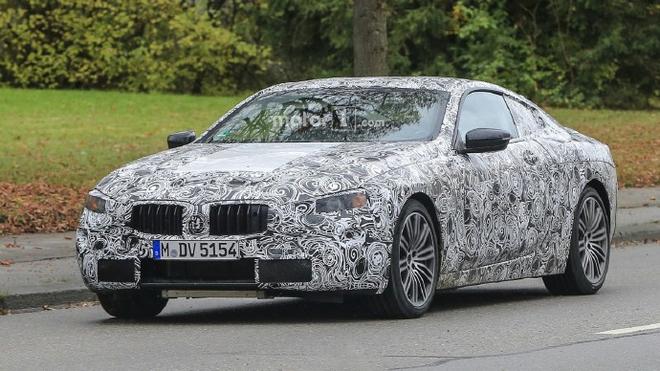 曝宝马新8系软/硬顶谍照 最快2019年亮相