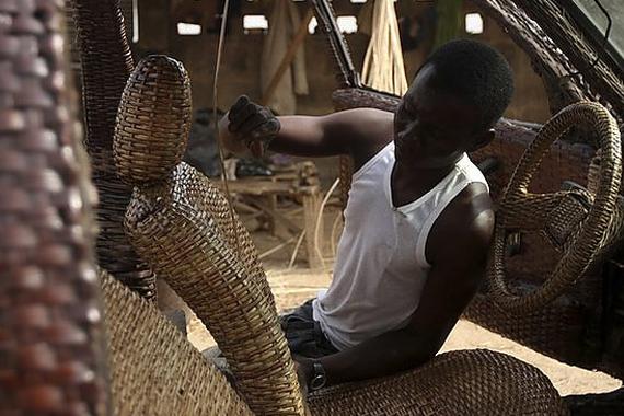 非洲黑人最经典的改装汽车 连交警也点赞！