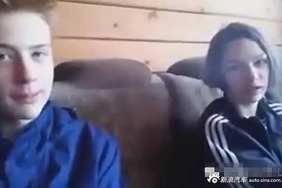 这对15岁情侣向警车开枪后双双自杀