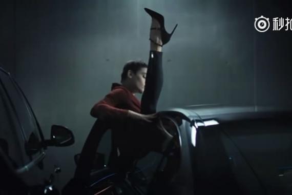 视频：遥控钥匙有多神奇？女司机也不容易