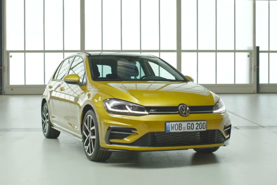 视频：同门亲兄弟 新高尔夫VS奥迪A3