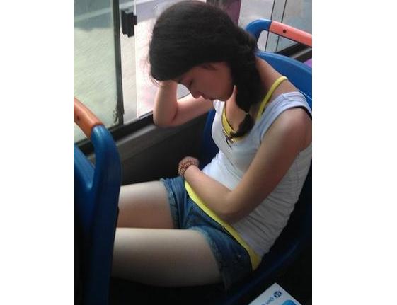 每日趣图|上车就给我看这个 到底啥意思?