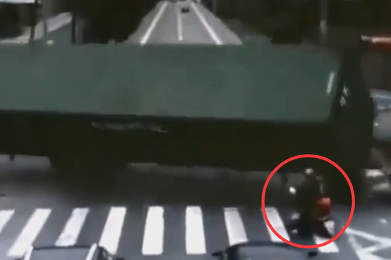 视频：积德有福气！生死间能逃过一劫