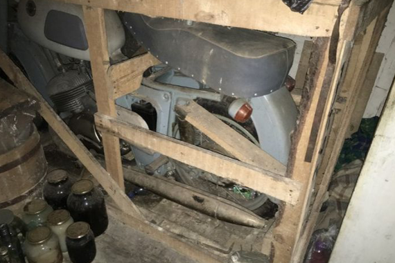 本想回老家清扫无意发现摩托