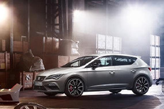 西亚特Leon Cupra曝光 配AWD四驱系统