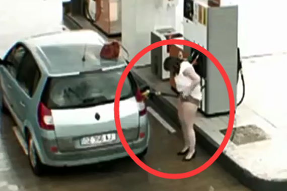 视频：加油站的这些事！你绝对没见过