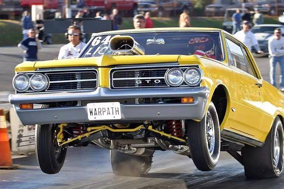 为何美国随处可见的肌肉车国内却非常少见