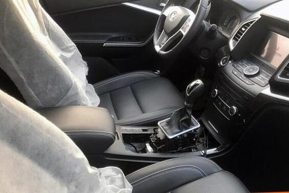 丰富动力选择 曝北汽幻速S6 2.0T测试车