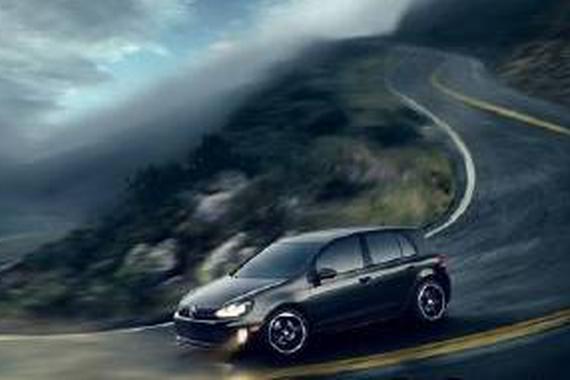 看完转弯这6点技巧 我都不会打方向盘了