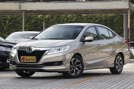 空间更大油耗更低 这些十来万的车只有中国才有