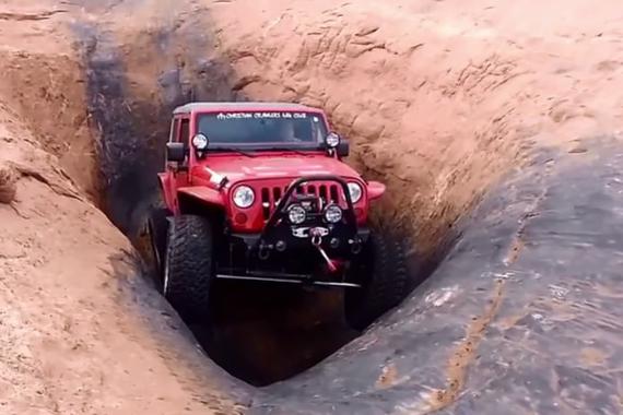 视频：越野实力派！爬坑竟然这么简单