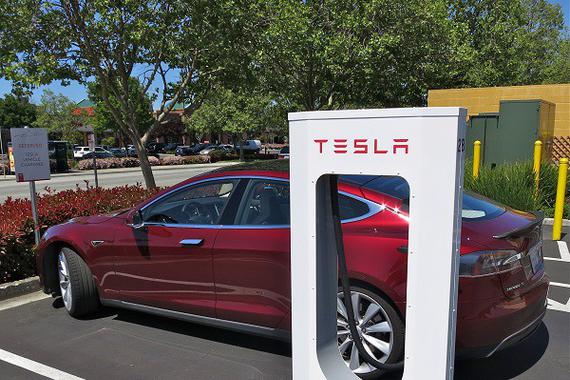 特斯拉CEO马斯克：我要准备在超级充电桩上搞个大动作