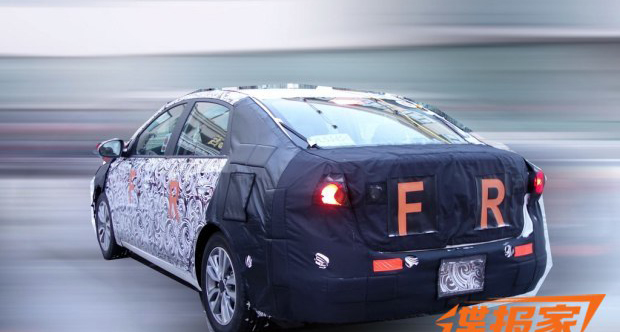 难道凯越要复活?别克全新紧凑型车谍照